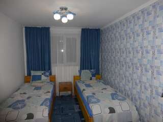 Отели типа «постель и завтрак» Riverside Karakol Каракол-5